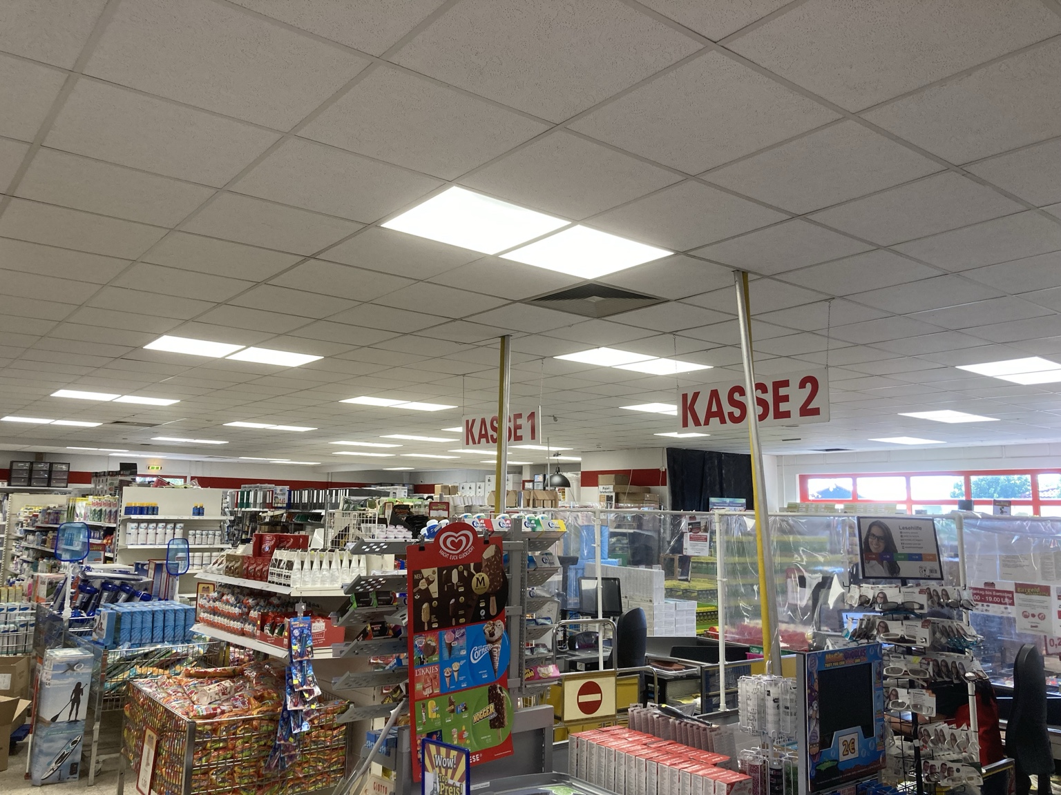 Fertig modernisierte Verkaufsfläche im Jawoll-Markt Wildeck-Obersuhl